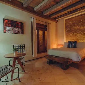 https://luca-hotel.santodomingobesthotels.com